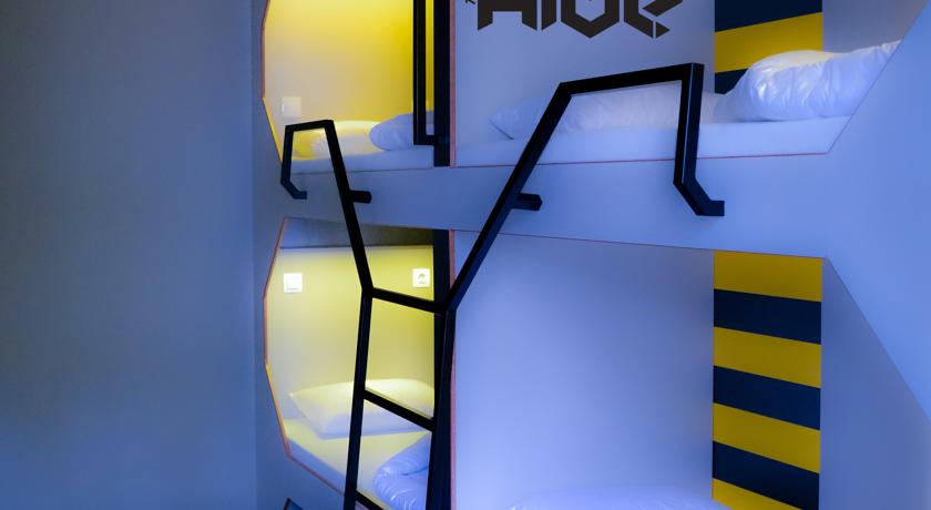 Image #8 - The Hive Party Hostel Budapest - Budapest