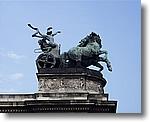 Statue of Heroes II.